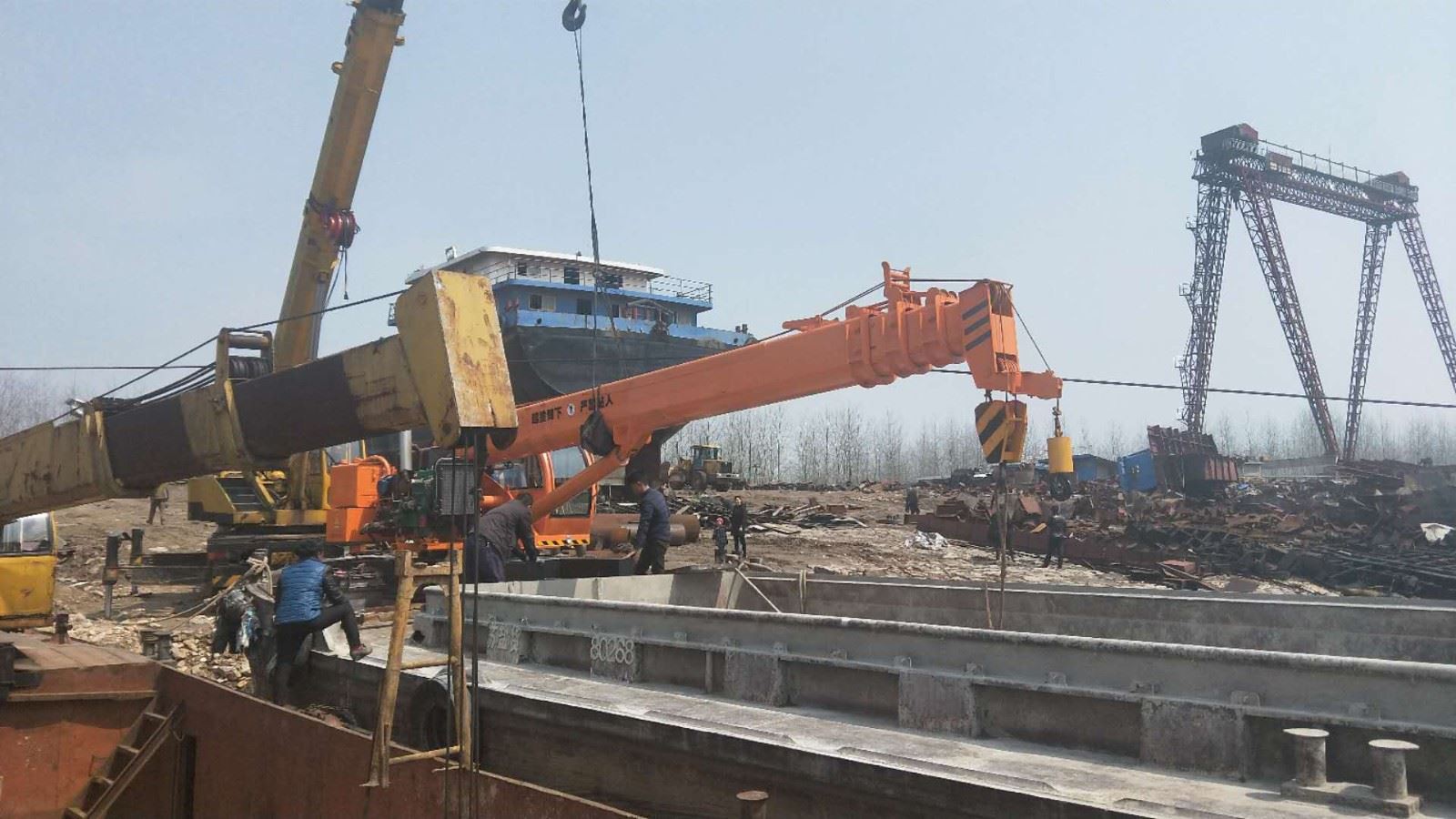 deck crane (8)